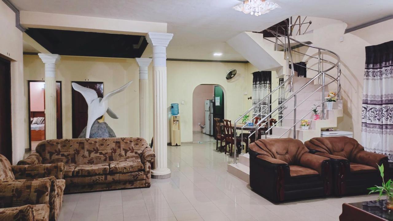 Airport Residence Inn Katunayaka Extérieur photo