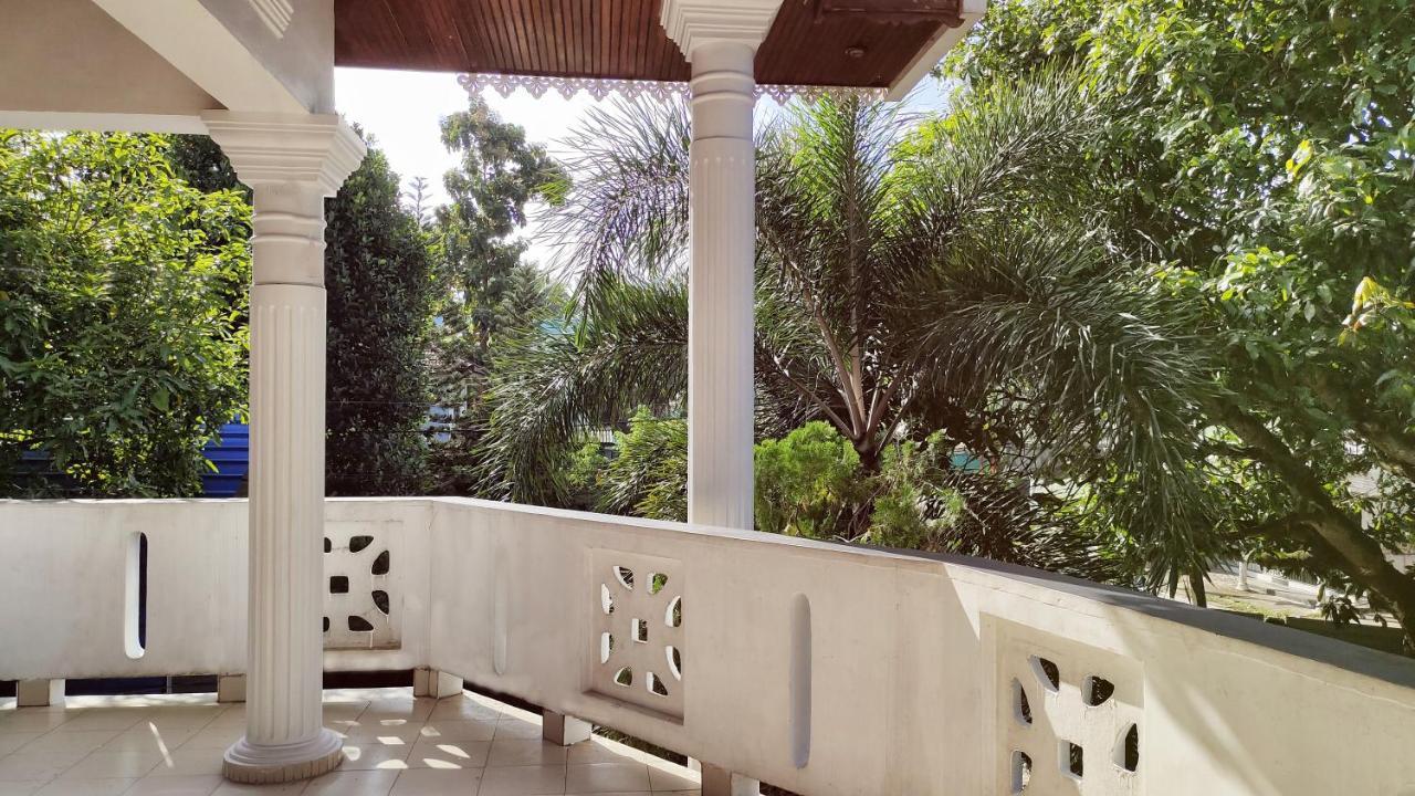 Airport Residence Inn Katunayaka Extérieur photo